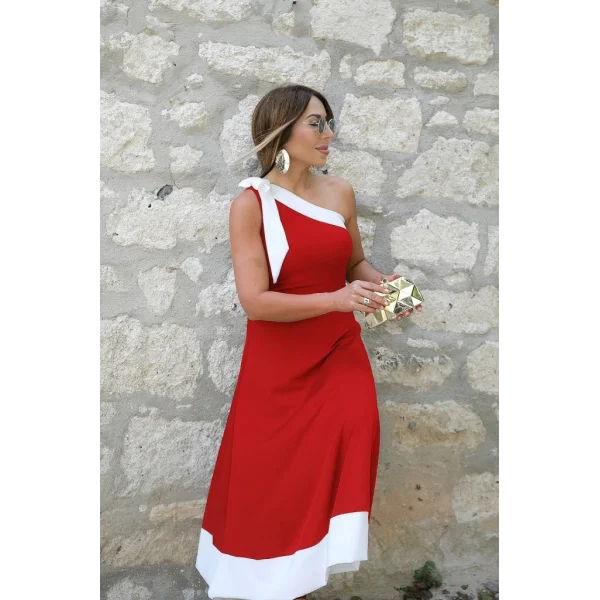 Kadın Tek Omuzu Açık Omuzlardan Kurdela Detaylı çift Renkli Ithal Krep Elbise