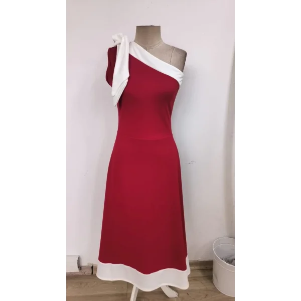 Kadın Tek Omuzu Açık Omuzlardan Kurdela Detaylı çift Renkli Ithal Krep Elbise