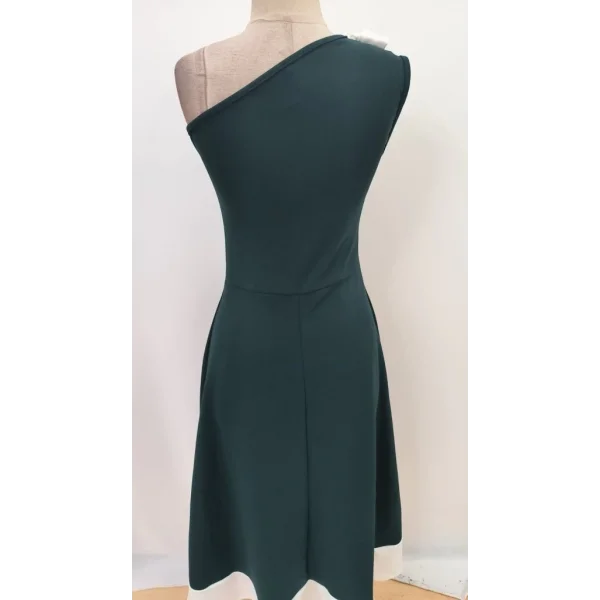 Kadın Tek Omuzu Açık Omuzlardan Kurdela Detaylı çift Renkli Ithal Krep Elbise