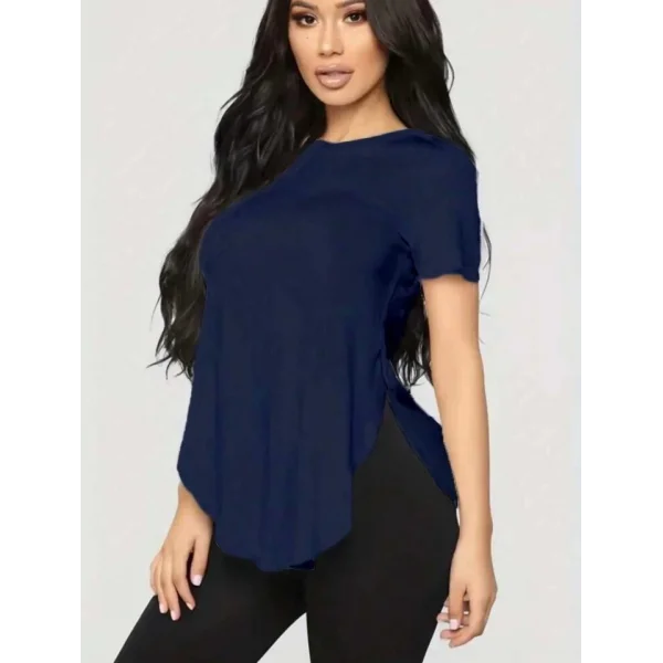 Kadın Türlü Viskon Kumaş Yırtmaç Detaylı Bluz