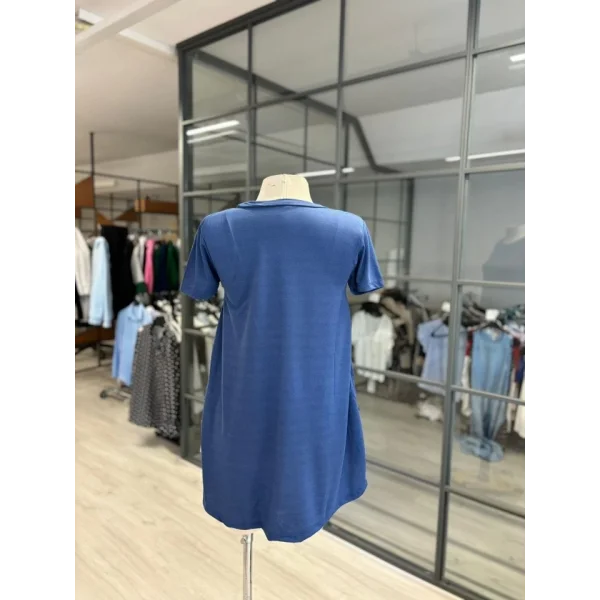 Kadın Türlü Viskon Kumaş Yırtmaç Detaylı Bluz