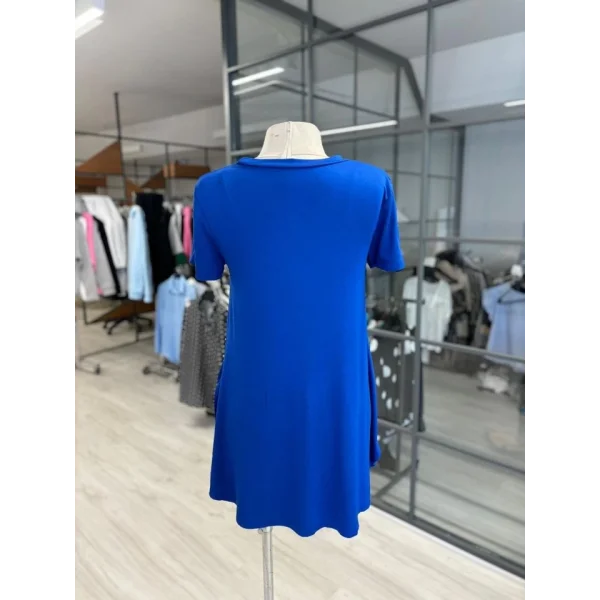 Kadın Türlü Viskon Kumaş Yırtmaç Detaylı Bluz