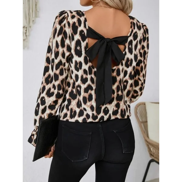 Kadın Uzun Kollu Arkadan Fiyonk Detaylı Leopar Desenli Süprem Bluz