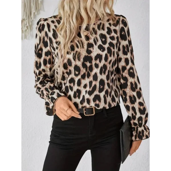 Kadın Uzun Kollu Arkadan Fiyonk Detaylı Leopar Desenli Süprem Bluz