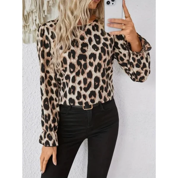 Kadın Uzun Kollu Arkadan Fiyonk Detaylı Leopar Desenli Süprem Bluz