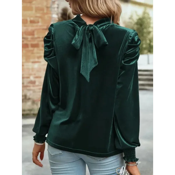 Kadın Uzun Kollu Balıkçı Yaka Damla Detaylı Kadife Bluz
