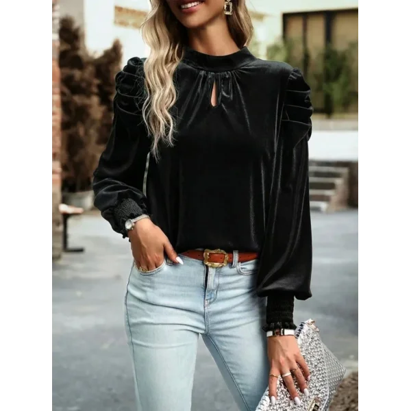 Kadın Uzun Kollu Balıkçı Yaka Damla Detaylı Kadife Bluz