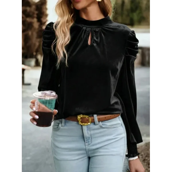 Kadın Uzun Kollu Balıkçı Yaka Damla Detaylı Kadife Bluz