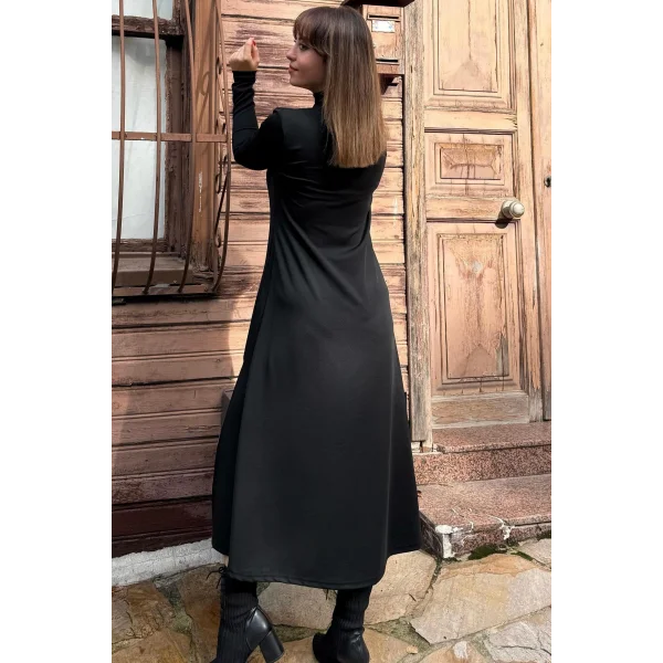 Kadın Uzun Kollu Balıkçı Yaka Derin Yırtmaç Detay Krep Elbise