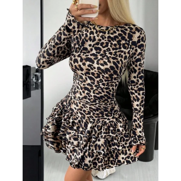 Kadın Uzun Kollu Balıkçı Yaka Fırfırlı Leopar Desenli Modal Elbise