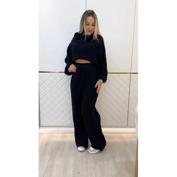 Kadın Uzun Kollu Balıkçı Yaka Kısa Triko Bluz Ve Pantolon Ikili Takım