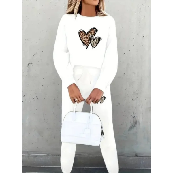 Kadın Uzun Kollu Bisiklet Yaka Kalp Desenli şardonlu üç Iplik Bluz Ve Pantolon Ikili Takım