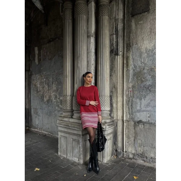 Kadın Uzun Kollu Bisiklet Yaka Kol Ağzı Ve Etek Ucu Baskılı Iki Iplik Elbise