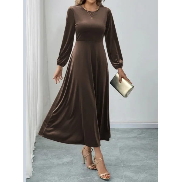Kadın Uzun Kollu Bisiklet Yaka Midi Kadife Elbise