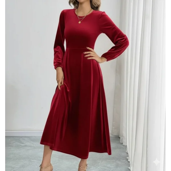Kadın Uzun Kollu Bisiklet Yaka Midi Kadife Elbise