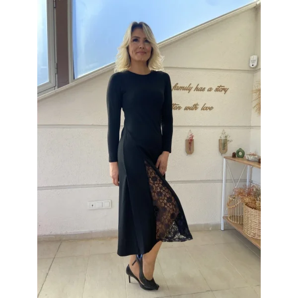 Kadın Uzun Kollu Bisiklet Yaka Sırt Dekolteli Dantel Yırtmaçlı Uzun Krep Elbise