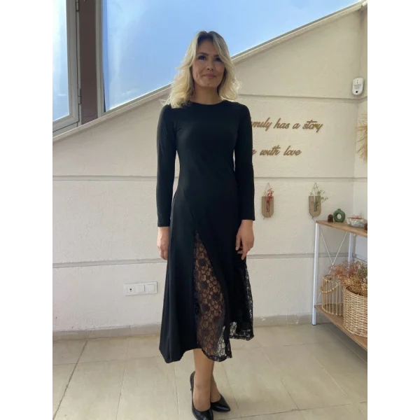 Kadın Uzun Kollu Bisiklet Yaka Sırt Dekolteli Dantel Yırtmaçlı Uzun Krep Elbise