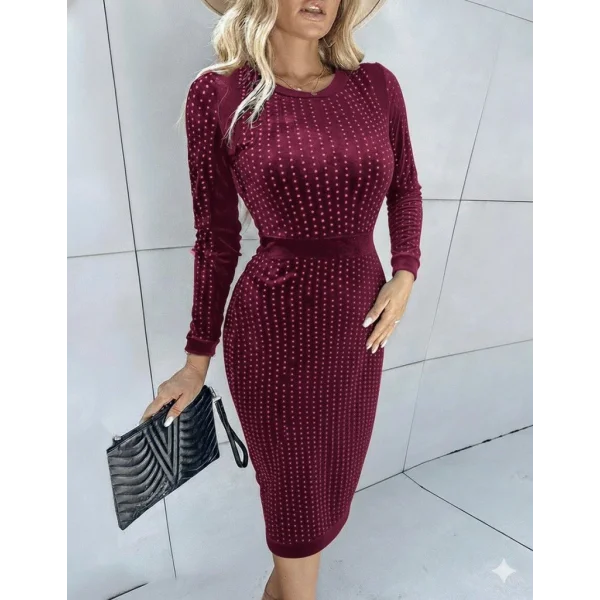 Kadın Uzun Kollu Bisiklet Yaka Taşlı Midi Kadife Elbise