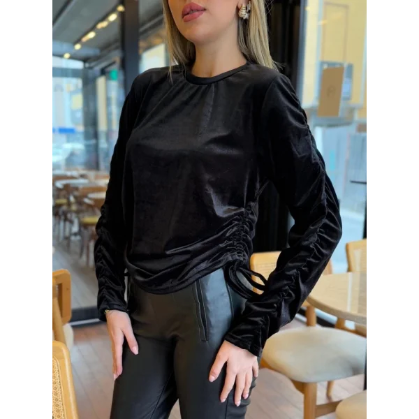 Kadın Uzun Kollu Bisiklet Yaka Yanları Ve Kolları Büzgülü Kadife Bluz