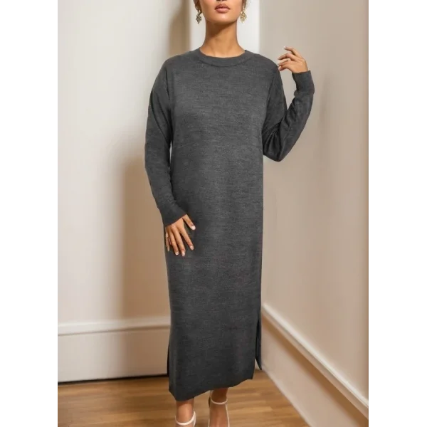 Kadın Uzun Kollu Bisiklet Yaka Yırtmaç Detay Triko Midi Boy Elbise