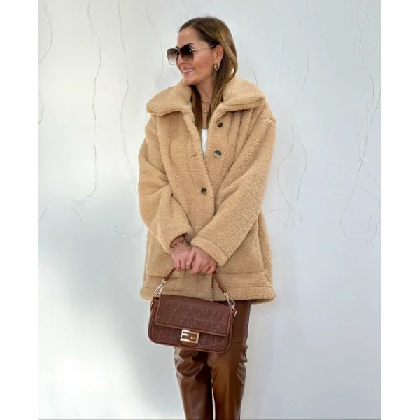 Kadın Uzun Kollu Cep Ve Düğme Detay Wellsof Kumaş Peluş Hırka