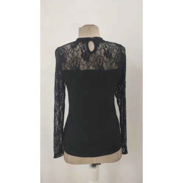 Kadın Uzun Kollu Dantel Detaylı Viskon Bluz