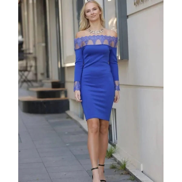 Kadın Uzun Kollu Dantel Detaymadonna Yaka Prenses Elbise