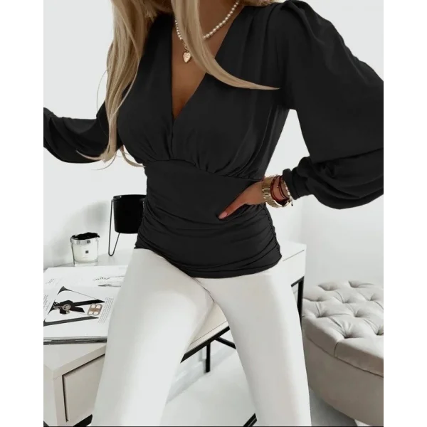 Kadın Uzun Kollu Derin V Yaka Kolu Dökümlü Sandy Bluz