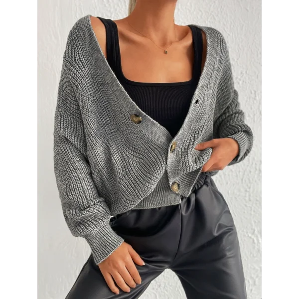 Kadın Uzun Kollu Düğme Detay Triko Hırka