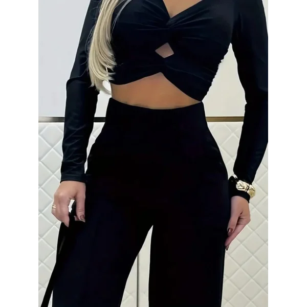 Kadın Uzun Kollu Göğüs Dekolteli Ithal Krep Bluz Ve Pantolon Ikili Takım