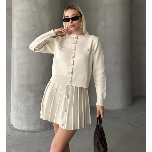 Kadın Uzun Kollu Gold Düğme Detay Yelek Ve Pileli Mini Etek Ikili Takım