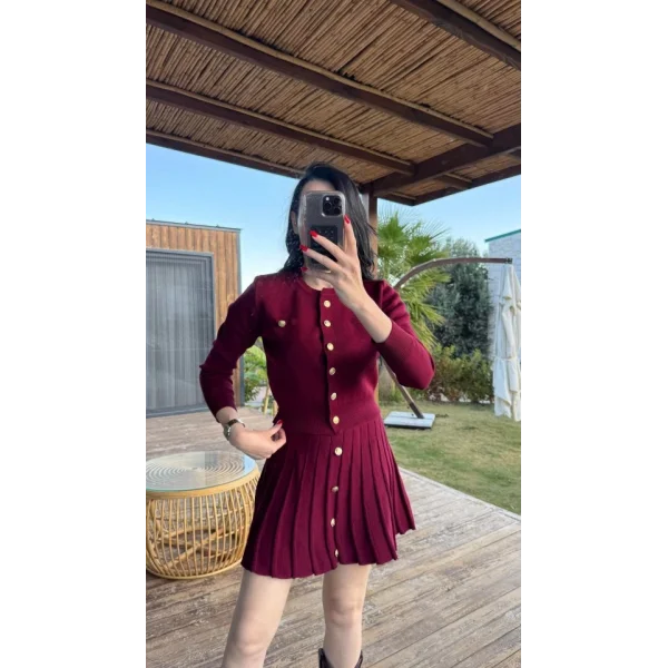 Kadın Uzun Kollu Gold Düğme Detay Yelek Ve Pileli Mini Etek Ikili Takım