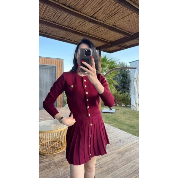 Kadın Uzun Kollu Gold Düğme Detay Yelek Ve Pileli Mini Etek Ikili Takım