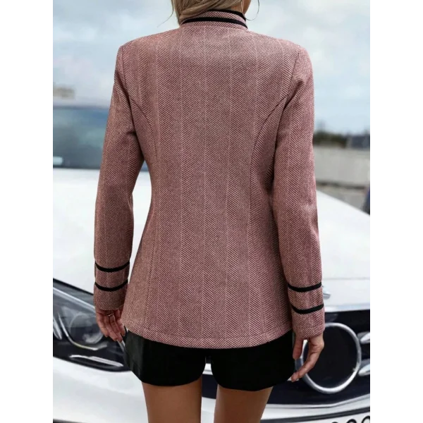 Kadın Uzun Kollu Hakim Yaka Düğme Detaylı Mini Dokuma Ceket