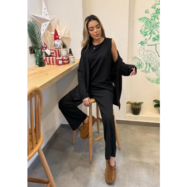 Kadın Uzun Kollu Ithal Krep Onu Açık Ceket Askılı Yuvarlak Yaka Bluz Ve Cepli Pantolon üçlü Takım