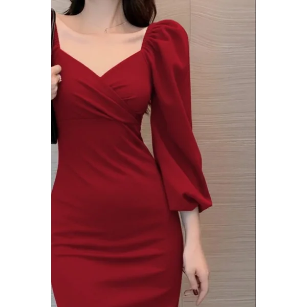 Kadın Uzun Kollu Kalp Yakalı Midi Ithal Krep Elbise