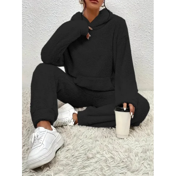 Kadın Uzun Kollu Kapşonlu önden Cepli Peluş Alt Ve üst Ikili Takım