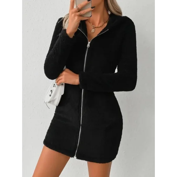 Kadın Uzun Kollu Kapşonlu önden Fermuarlı Cep Detaylı Kısa Peluş Elbise