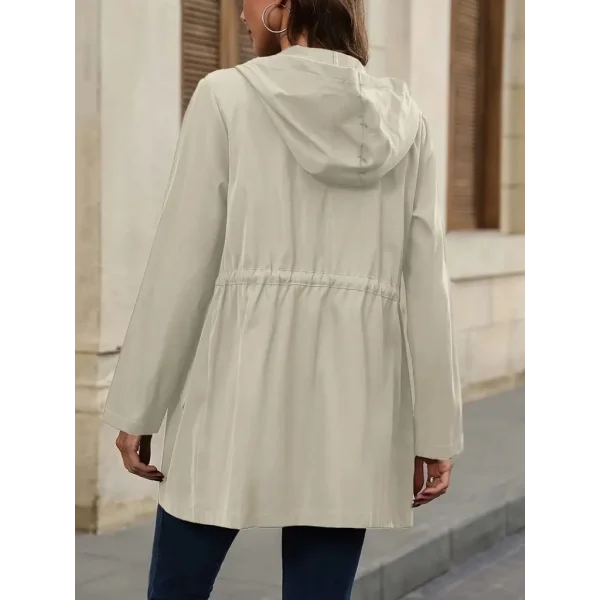 Kadın Uzun Kollu Kapşonlu önden Fermuarlı Düğmeli Ve Cep Detay Bondit Ceket