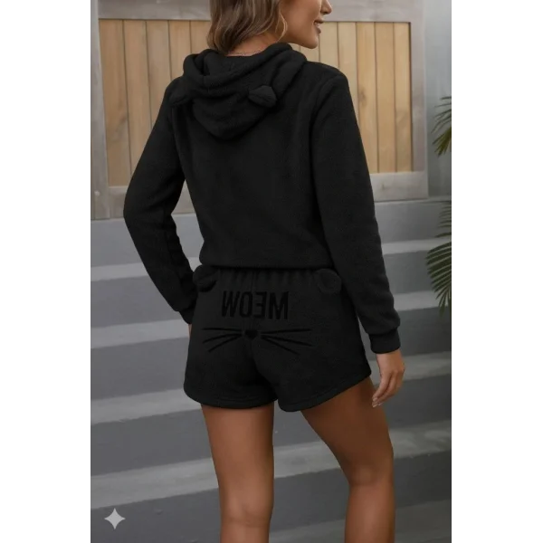 Kadın Uzun Kollu Kapşonlu Peluş Bluz Ve Kısa Short Ikili Takım