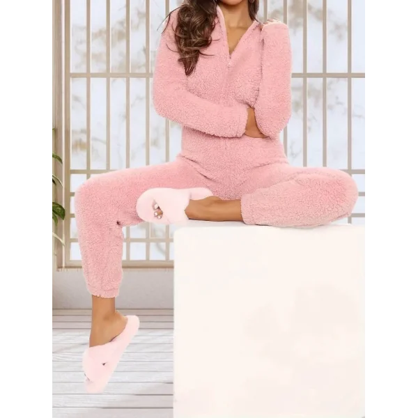 Kadın Uzun Kollu Kapüşonlu Tavşan Kulak Detaylı Peluş Tulum