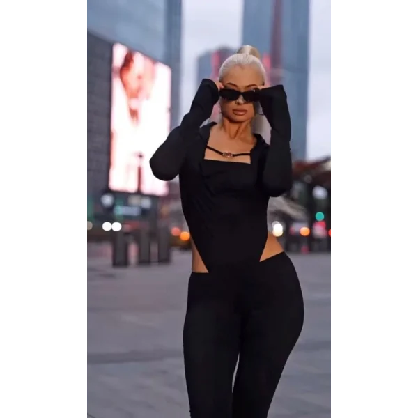 Kadın Uzun Kollu Kare Yaka Toka Ve Bel Dekoltesi Detaylı Tulum Tulum