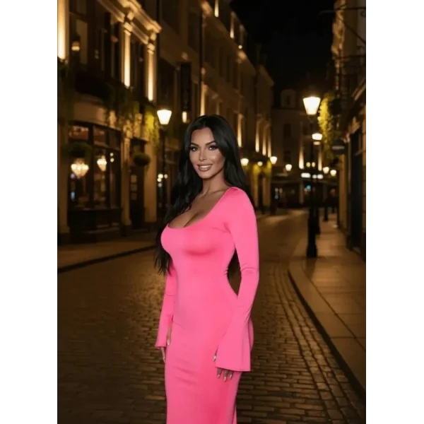 Kadın Uzun Kollu Kare Yaka Volanlı Manşet Detay Maxi Boy Elbise