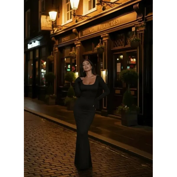 Kadın Uzun Kollu Kare Yaka Volanlı Manşet Detay Maxi Boy Elbise