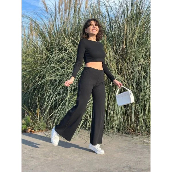 Kadın Uzun Kollu Kayık Yaka Kıza Bluz Ve Bol Paça Pantolon Ikili Takım