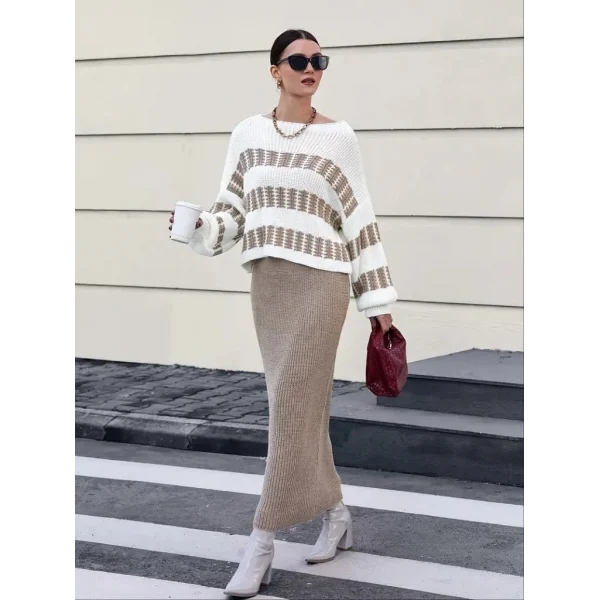 Kadın Uzun Kollu Kayık Yakalı Salaş Triko Bluz Ve Etek Ikili Takım