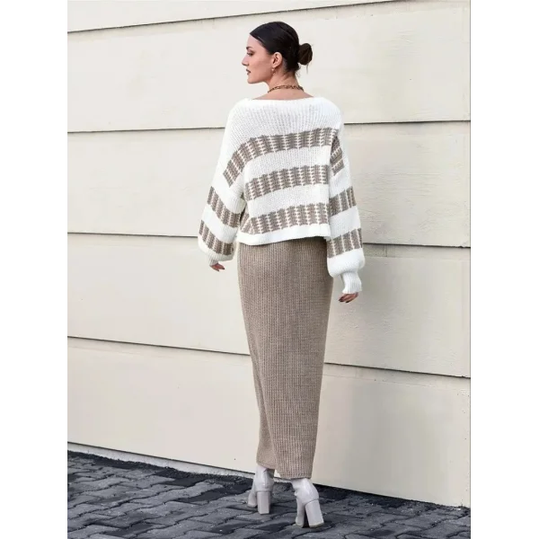 Kadın Uzun Kollu Kayık Yakalı Salaş Triko Bluz Ve Etek Ikili Takım