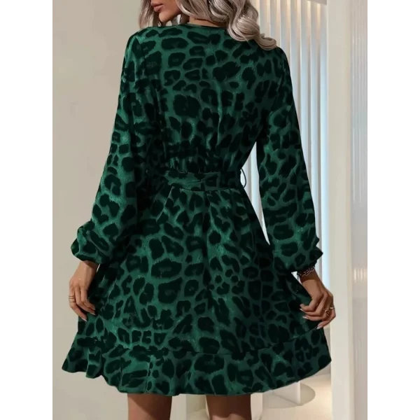 Kadın Uzun Kollu Kruvaze Yaka Beden Kuşaklı çapraz Kesim Detaylı Leopar Modal Mini Elbise