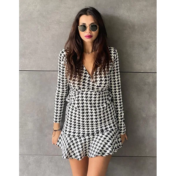 Kadın Uzun Kollu Kruvaze Yaka Kazayağı Mikro Mini Boy Elbise