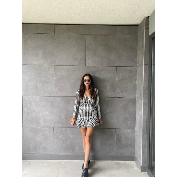 Kadın Uzun Kollu Kruvaze Yaka Kazayağı Mikro Mini Boy Elbise